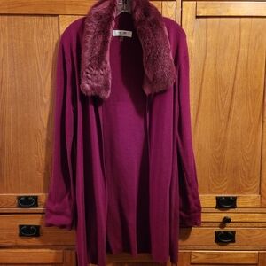 Jones Studio Separates Women's Wine Long Cardigan With Faux Fur Collar Size L